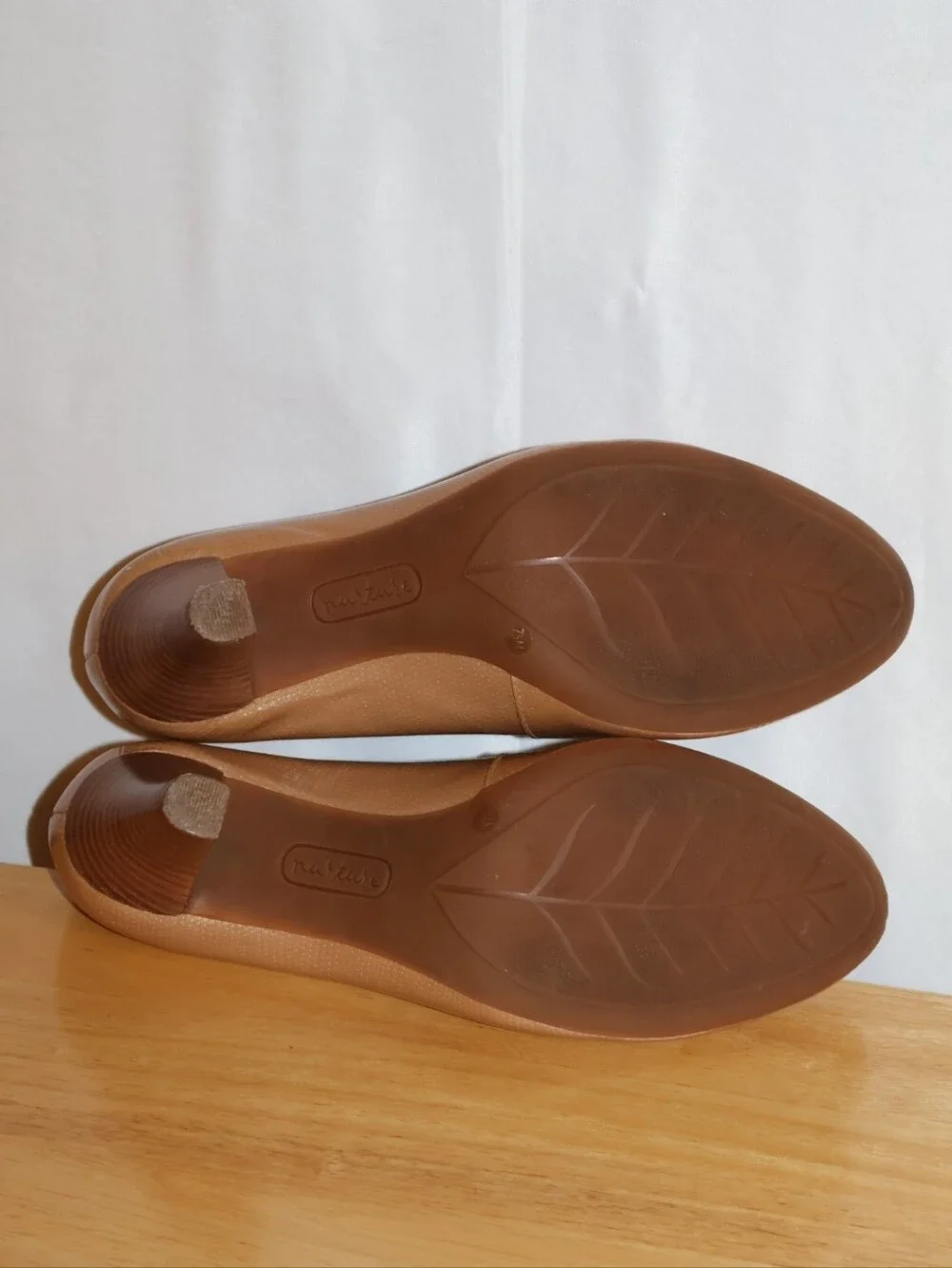 Nurture Marjorrie Tan Snakeskin-Embossed Leather Pumps. 7.5M